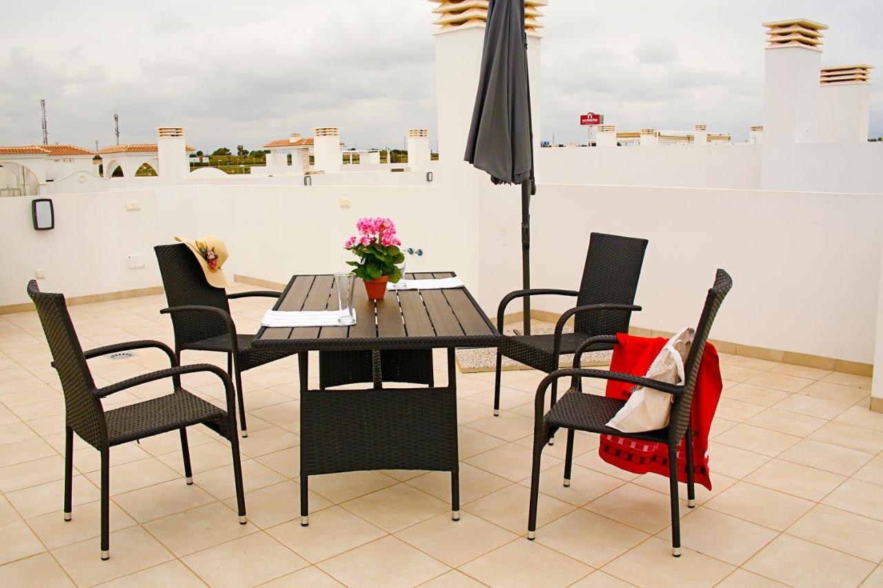 Luxury Bungalow Allegra 43 With Ac And Pool Сиудад Кесада Екстериор снимка