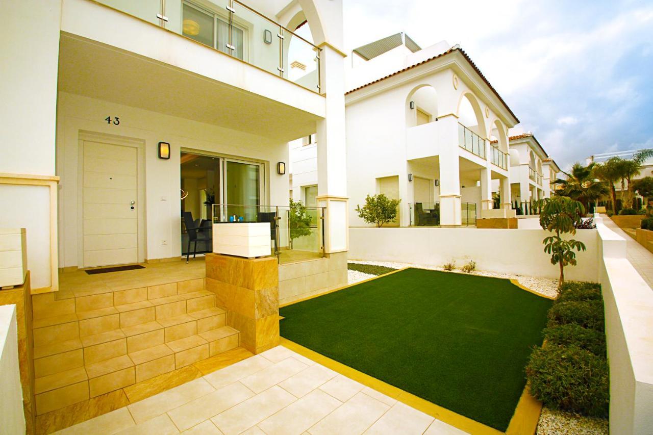 Luxury Bungalow Allegra 43 With Ac And Pool Сиудад Кесада Екстериор снимка